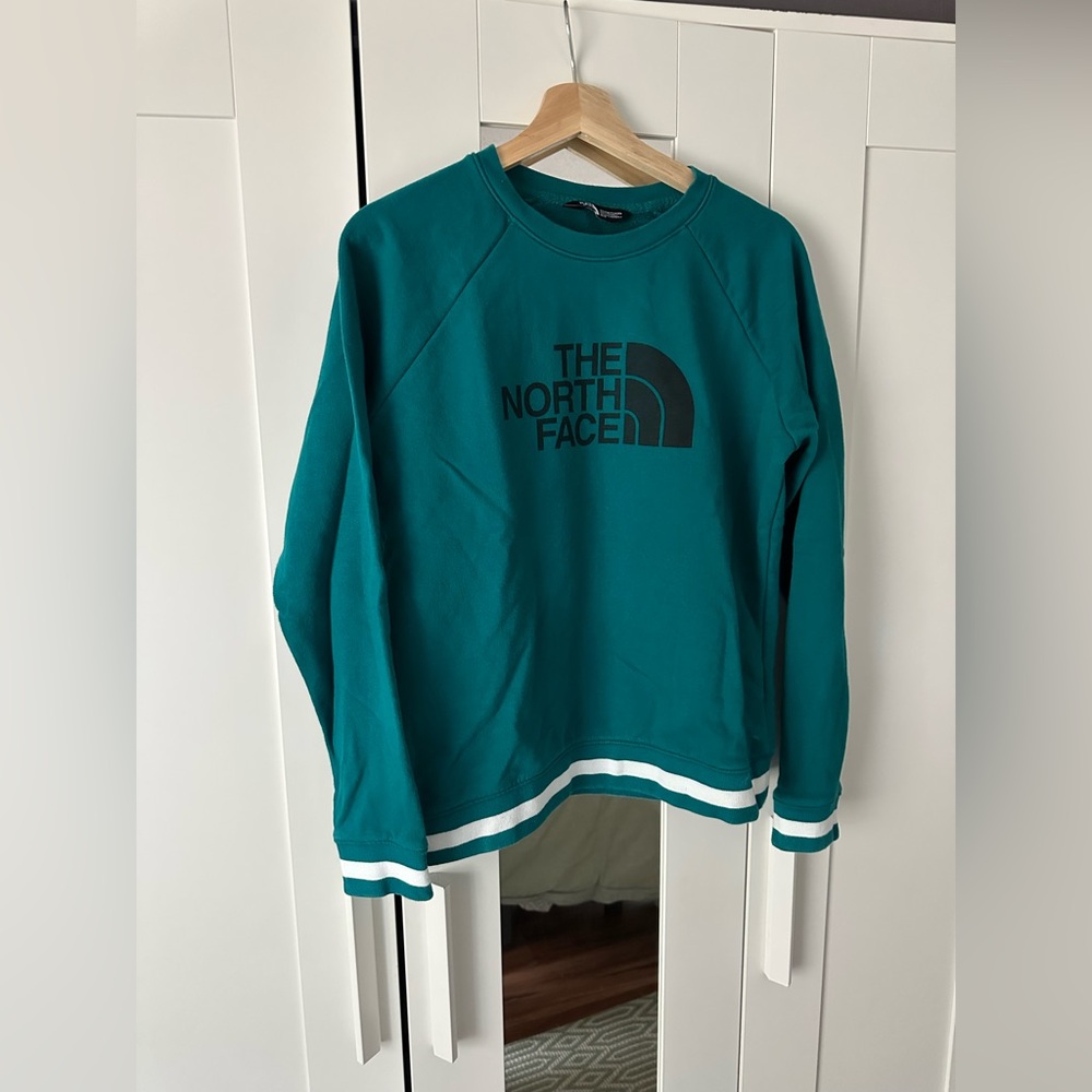 The North Face Teal Green Crewneck Vintage Sweatshirt